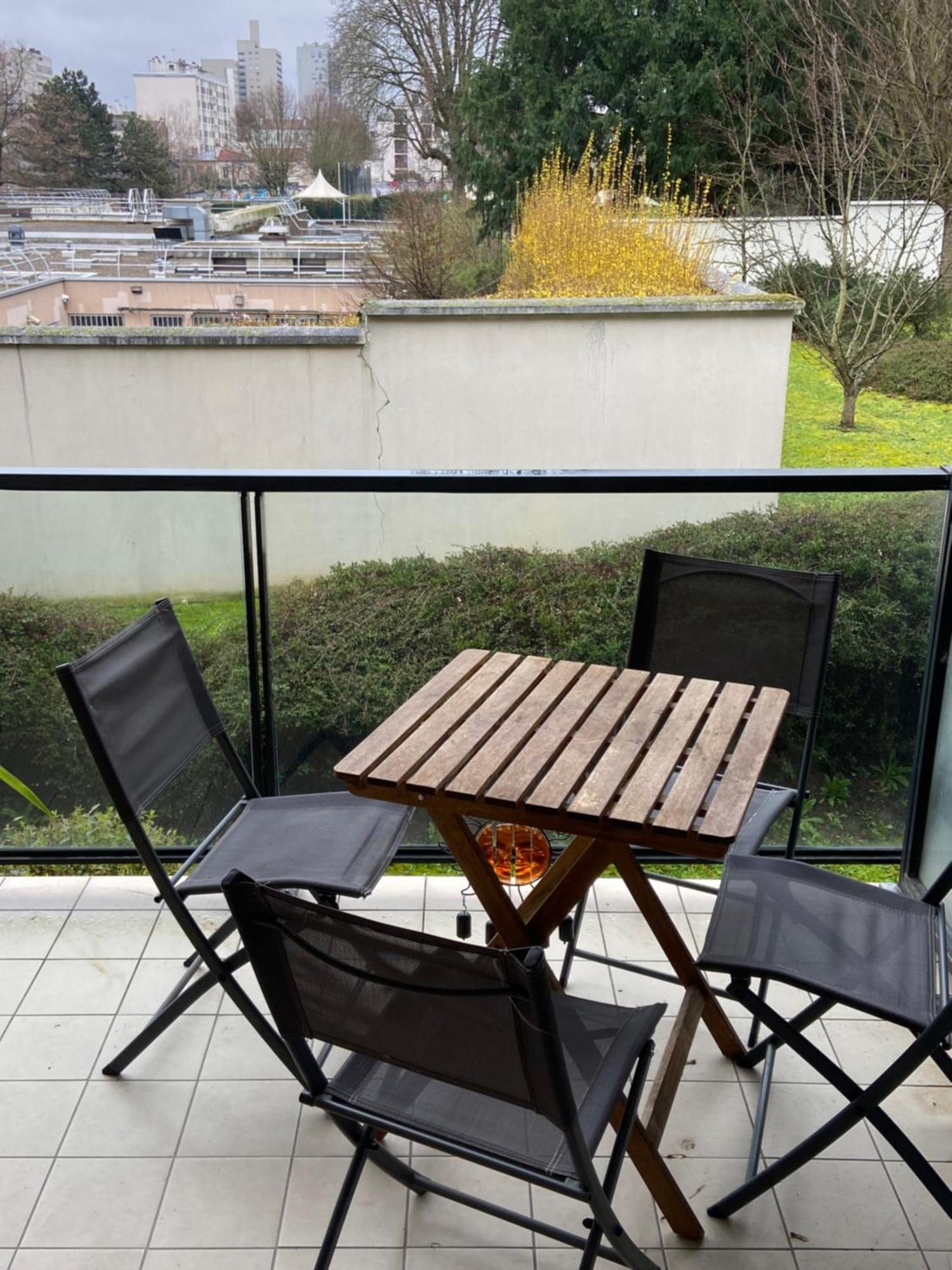 Spacieux 3 Pieces Sur Jardin Ivry-sur-Seine Dış mekan fotoğraf
